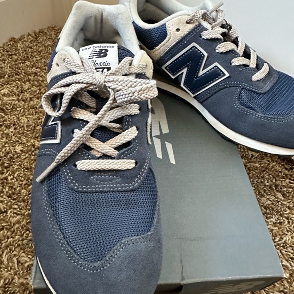 New Balance Navy and Gray Sneakers - Picture 2 of 3